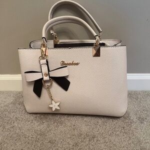 Dreubea beige handbag/crossbody/shoulder bag